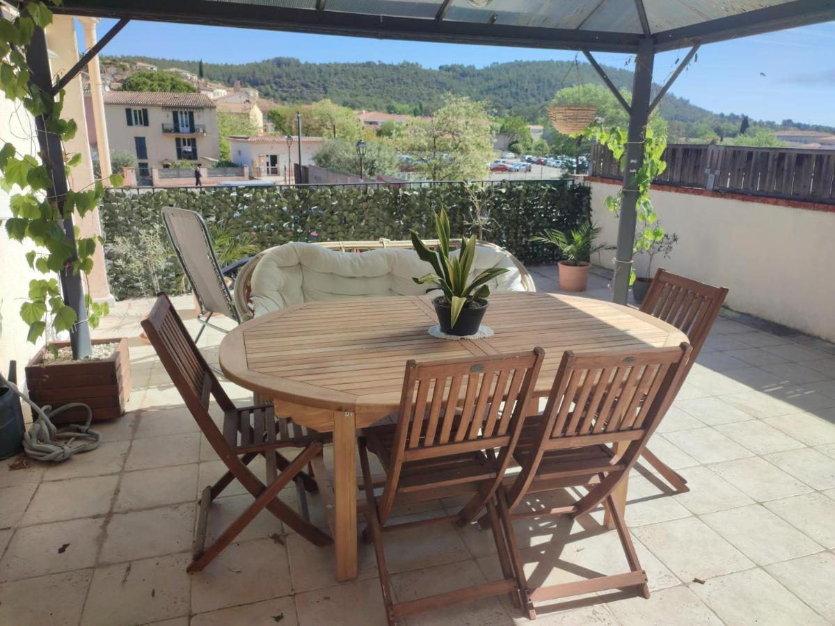 Appartement Provencal Avec Terrasse Dans Le Var Les Arcs-sur-Argens Екстериор снимка